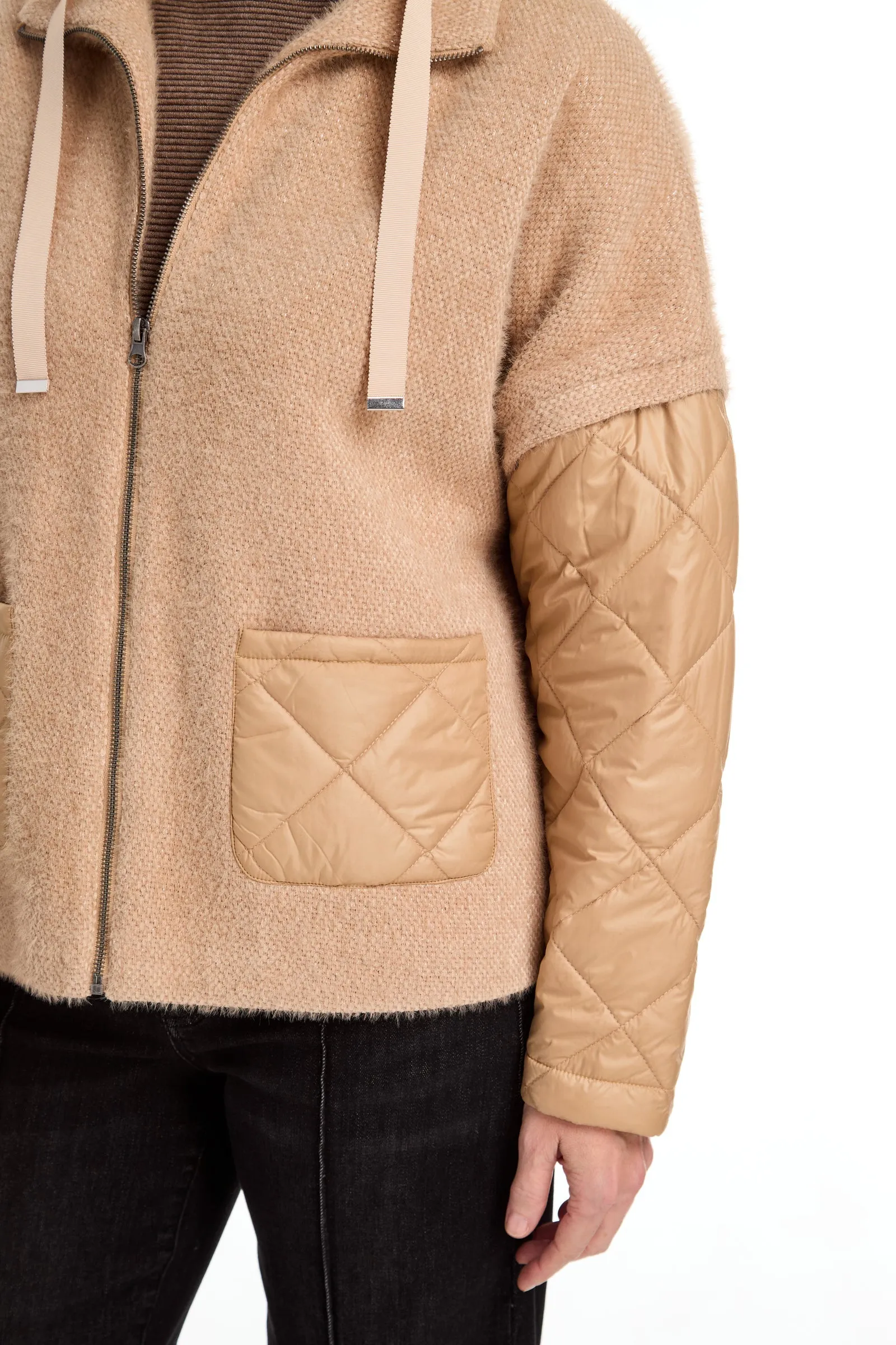 JACKET W/ DETACHABLE HOODIE
