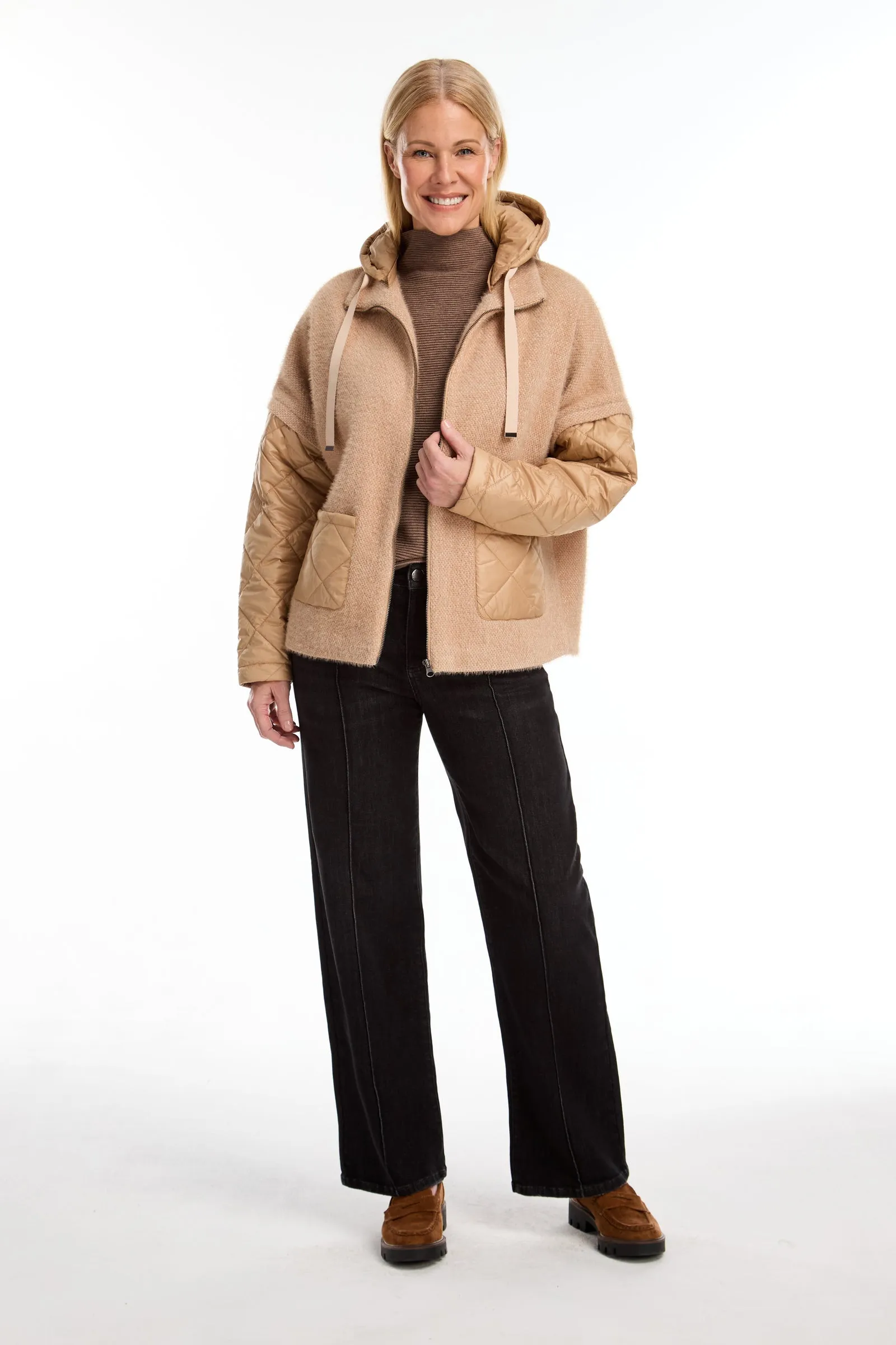 JACKET W/ DETACHABLE HOODIE