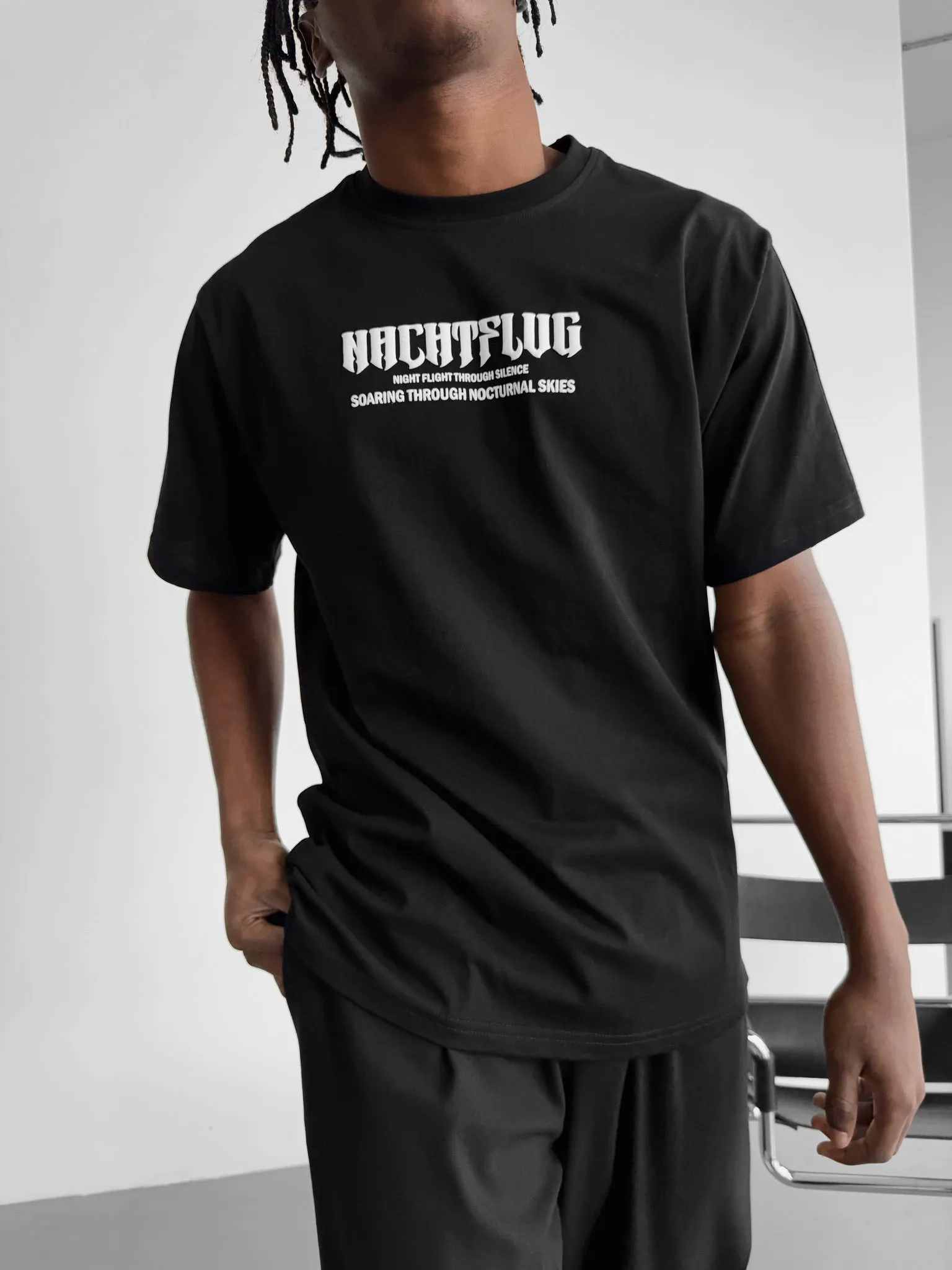 Oversize "Nachtflug" T-Shirt - Black