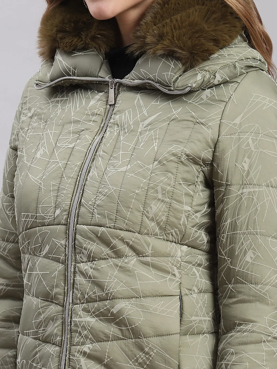 Women Olive Printed Spread Collar Full Sleeve Jackets